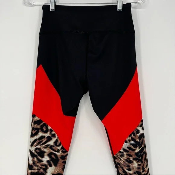 NEW Yelete Womens Active Leggings Workout Black/Red/Leopard Waist Pocket - Picture 8 of 13